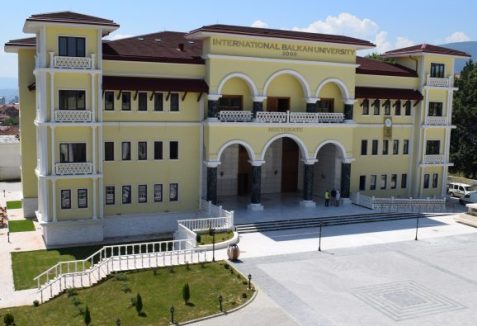 uluslararasi balkan universitesi ucretleri 2021 2022